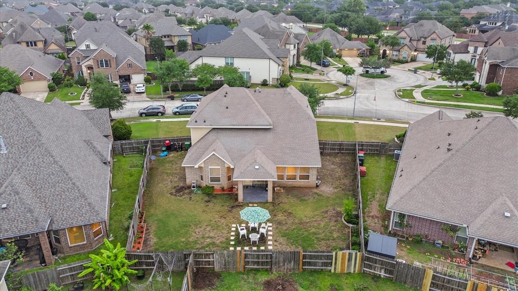 4603 Tamara Heights Lane, Sugar Land, Texas image 37