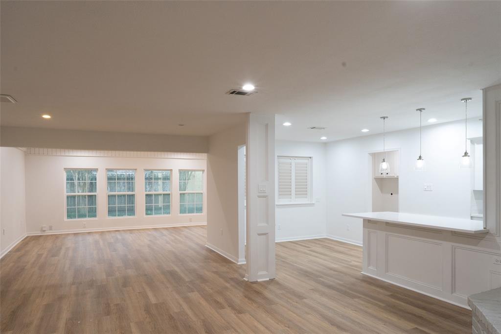 18007 Ravenfield Drive, Houston, Texas image 15