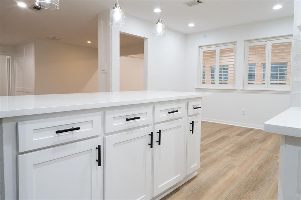 18007 Ravenfield Drive, Houston, Texas image 25