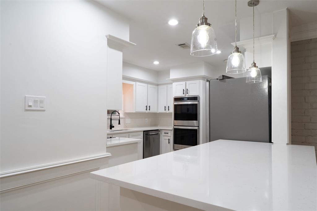18007 Ravenfield Drive, Houston, Texas image 19