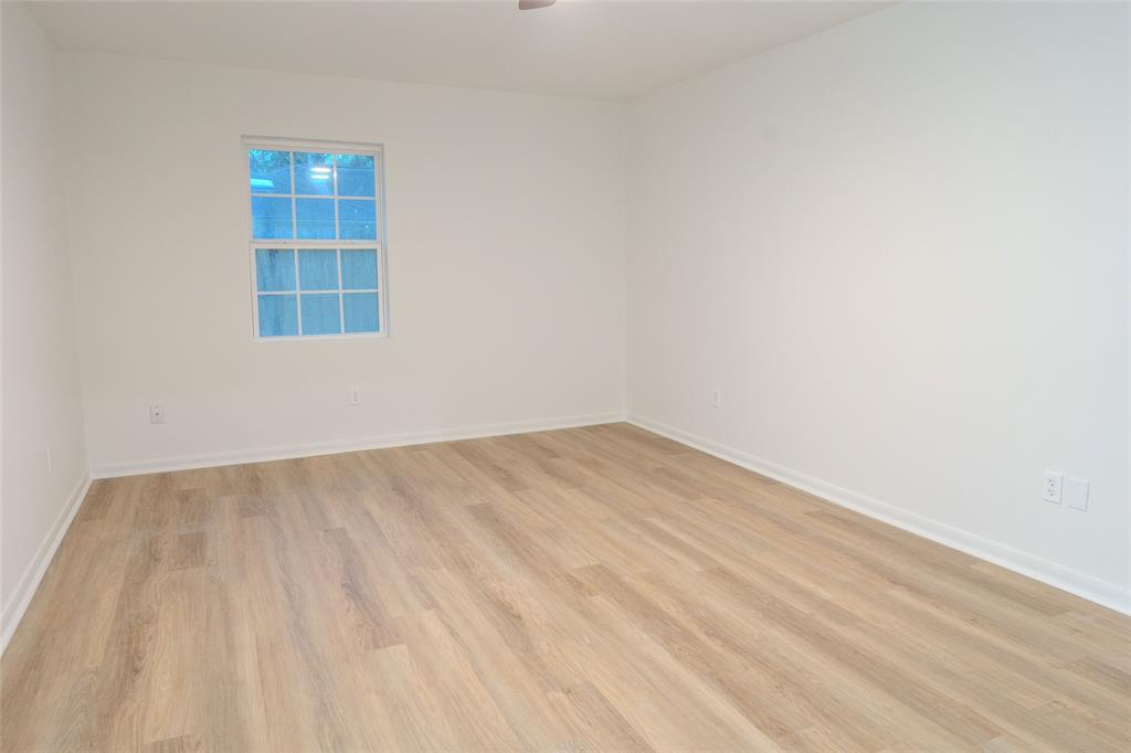 18007 Ravenfield Drive, Houston, Texas image 36