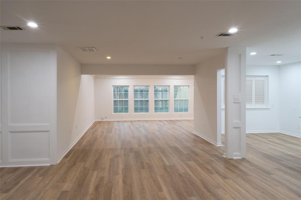 18007 Ravenfield Drive, Houston, Texas image 14
