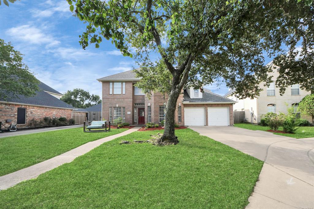 2613 Broussard Court