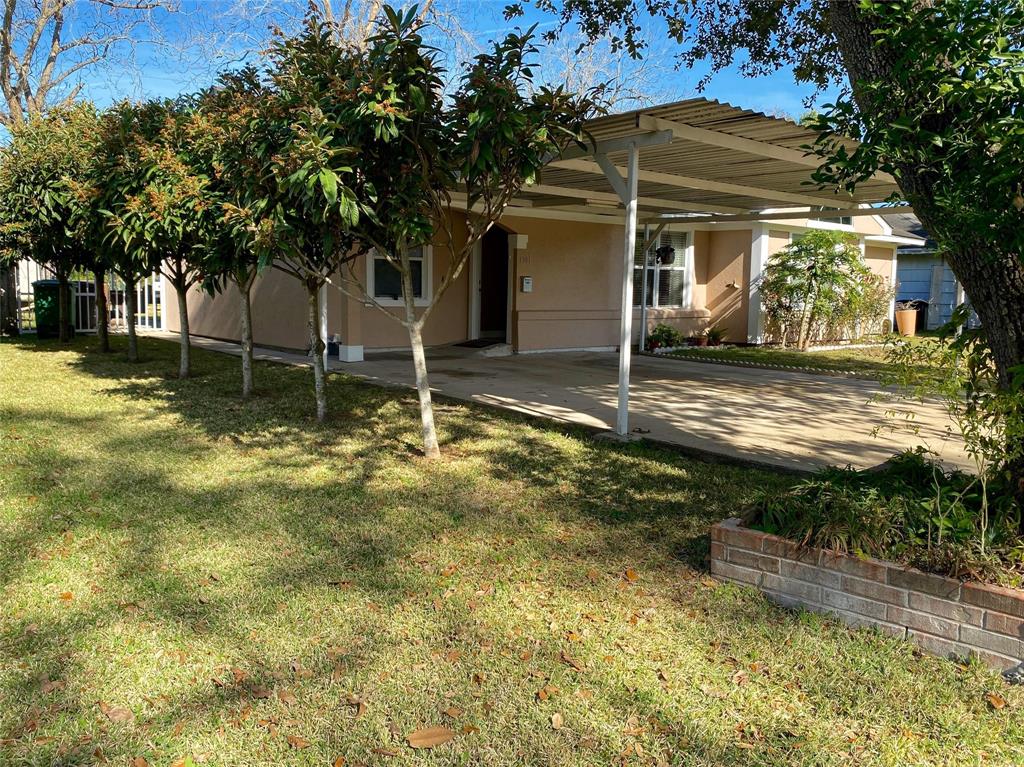 1301 Bayswater Drive
