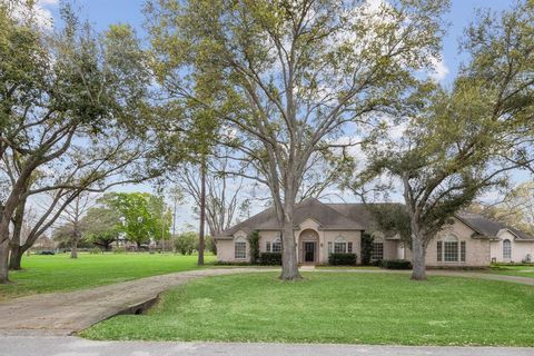 Single Family Residence in Richmond TX 3915 Brynmawr Drive.jpg