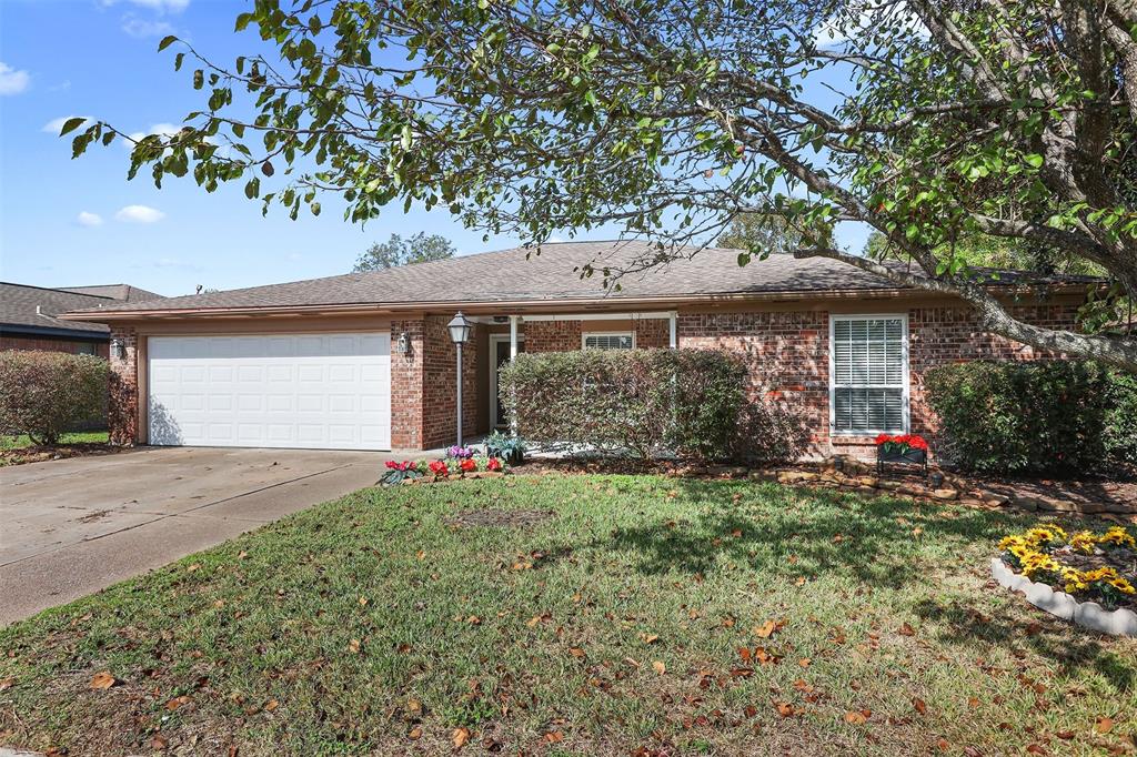 1213 Velma Street, Deer Park, Texas image 2