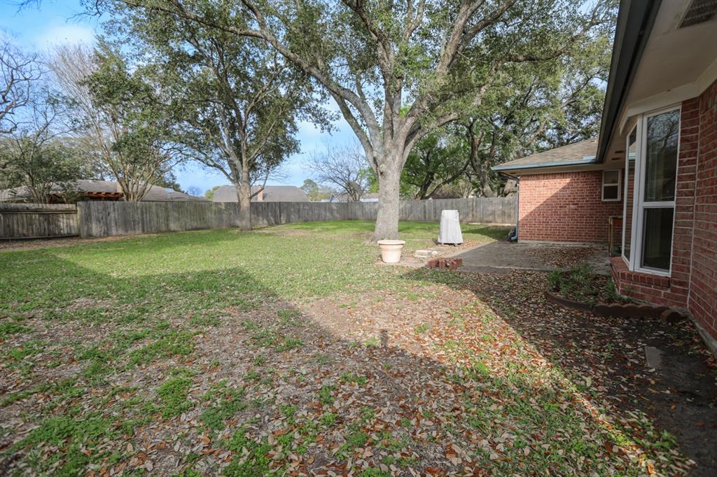 1809 Lazy Creek Ln Ln, Pearland, Texas image 23