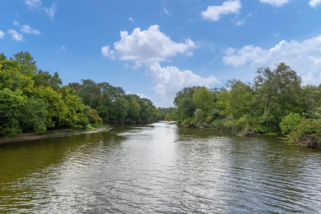 Lonestar Road, Huntsville, Texas image 30