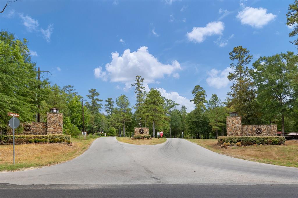 Lonestar Road, Huntsville, Texas image 28