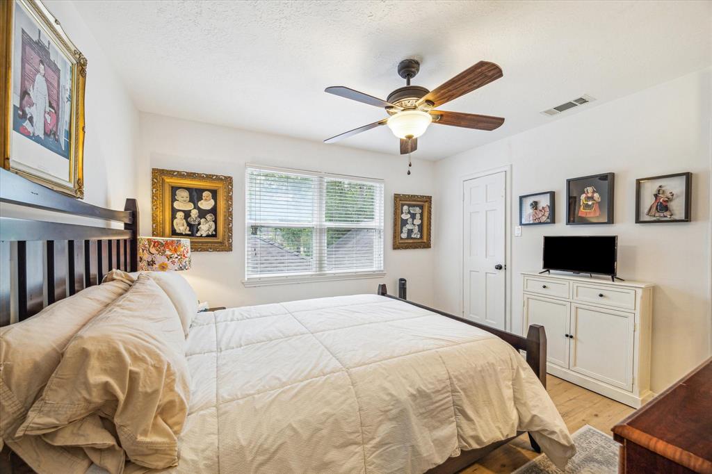 2910 Royal Circle Drive, Kingwood, Texas image 25