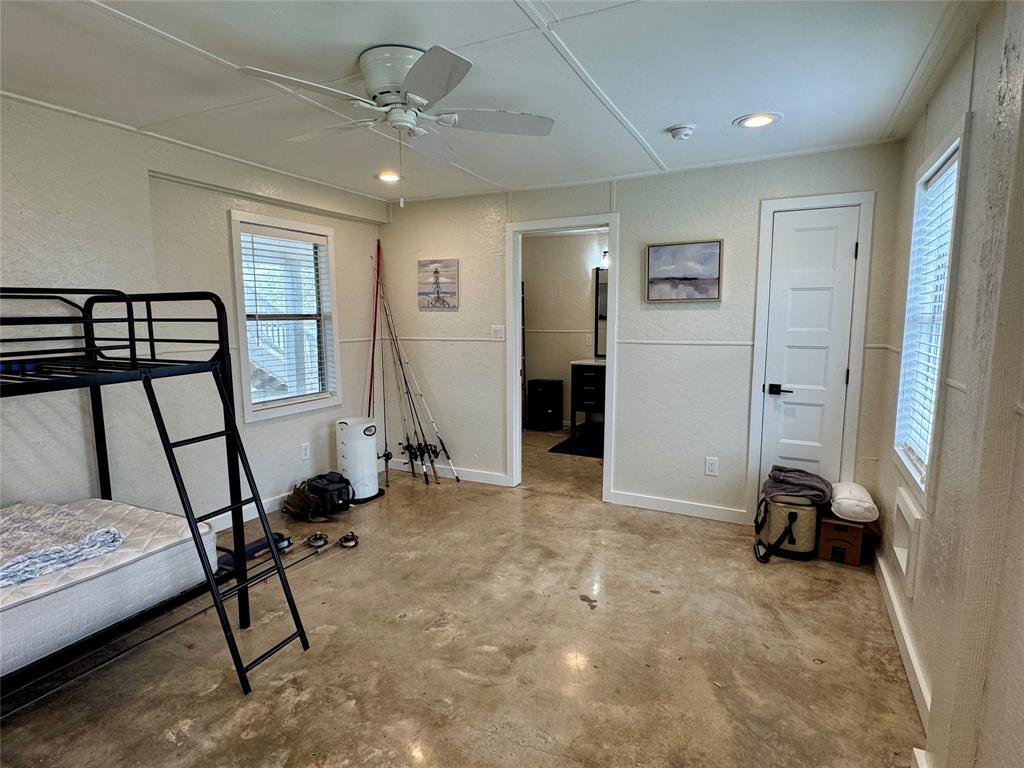 2 Highland Drive, Hitchcock, Texas image 33
