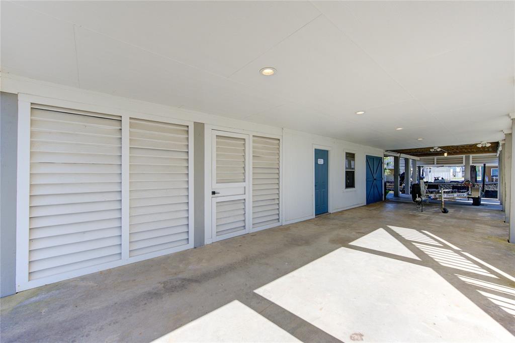 2 Highland Drive, Hitchcock, Texas image 31