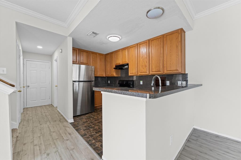 3826 Shire Valley Drive, Missouri City, Texas image 4