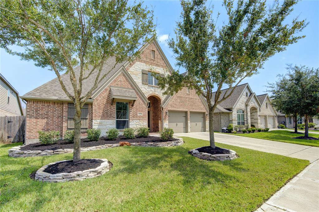 13611 Aspen Ridge Lane, Pearland, Texas image 3