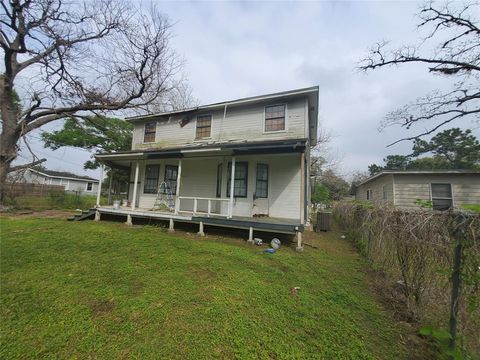 A home in Lake Jackson