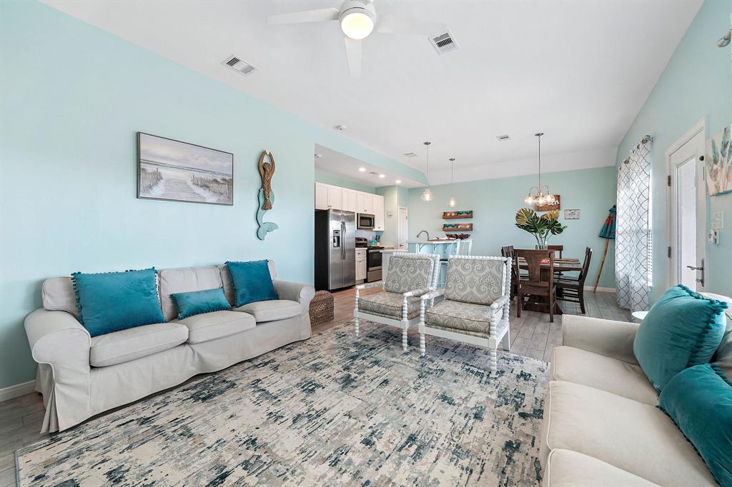 4211 Navarro Drive