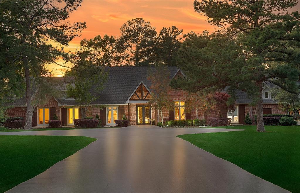 21207 Belmont Farms Drive, Tomball, Texas image 1