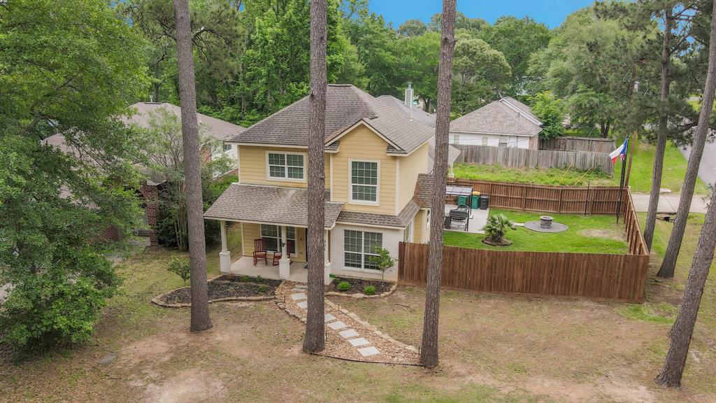 305 Finwick Drive, Conroe, Texas image 4