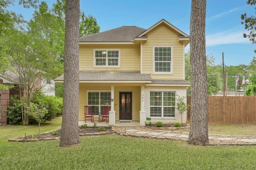 305 Finwick Drive, Conroe, Texas image 2