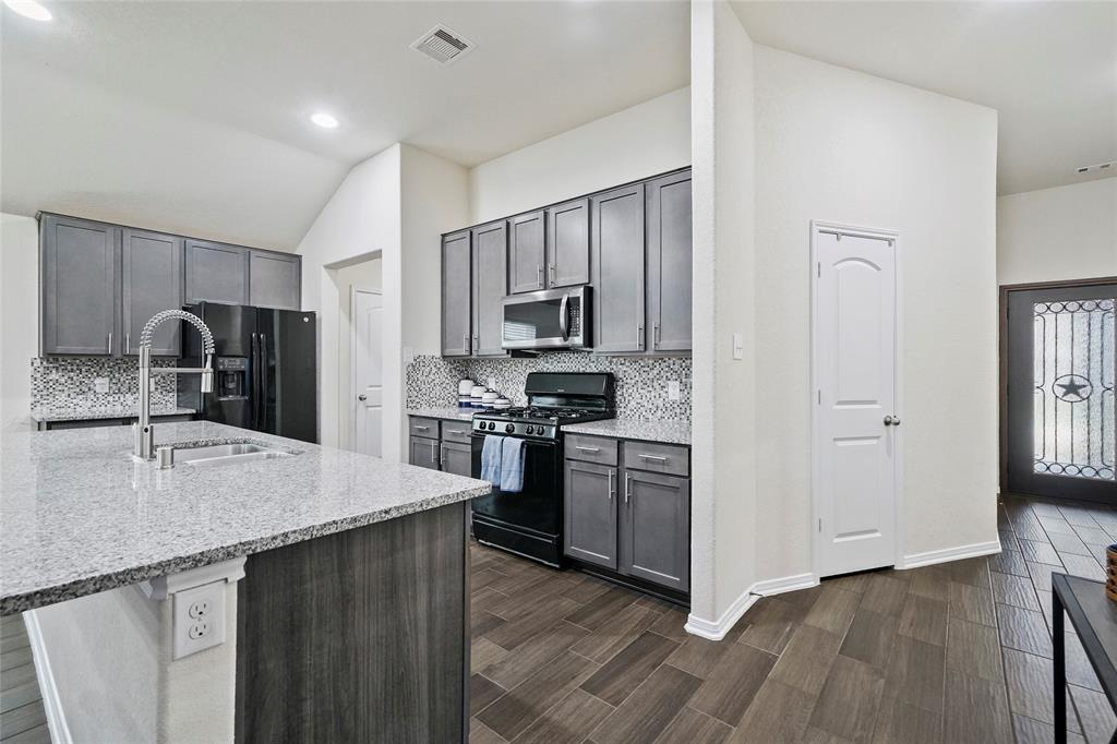 2520 Quartz Trail