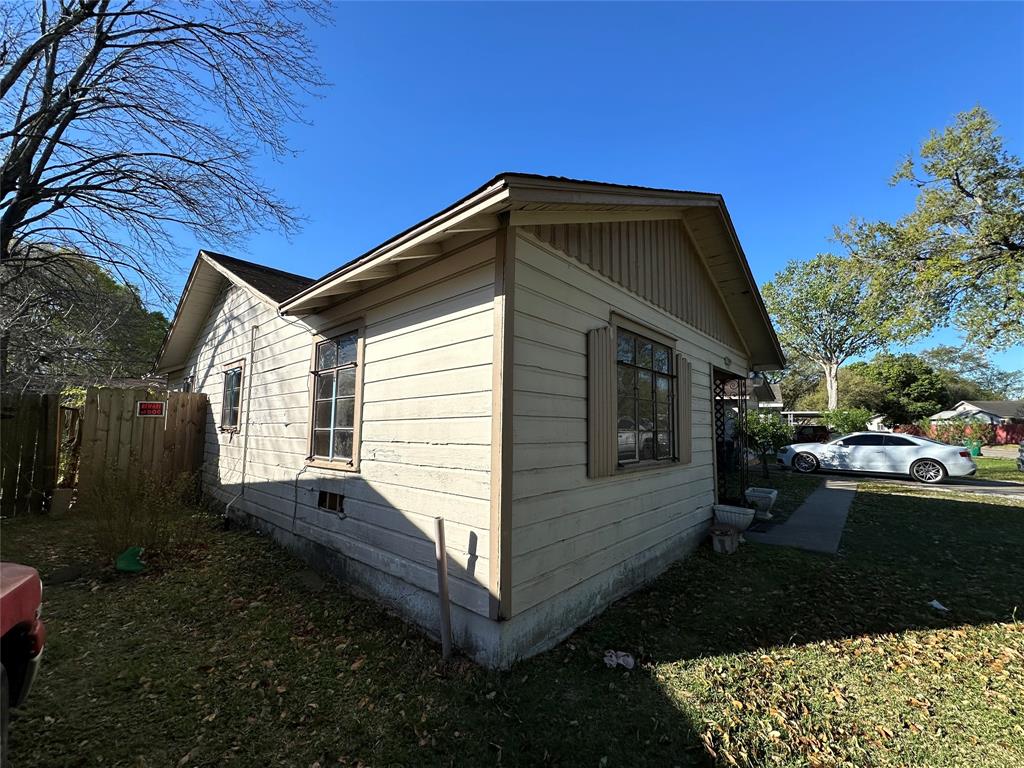 913 Sunset Drive, Pasadena, Texas image 17