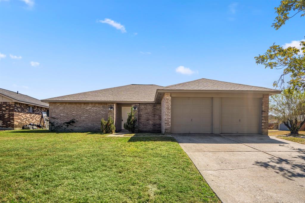 14902 Crondell Circle, Channelview, Texas image 2