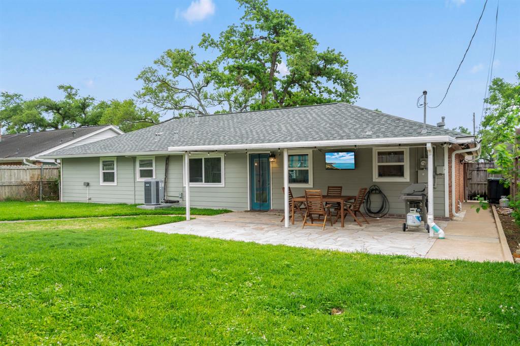2407 Willowby Drive, Houston, Texas image 21