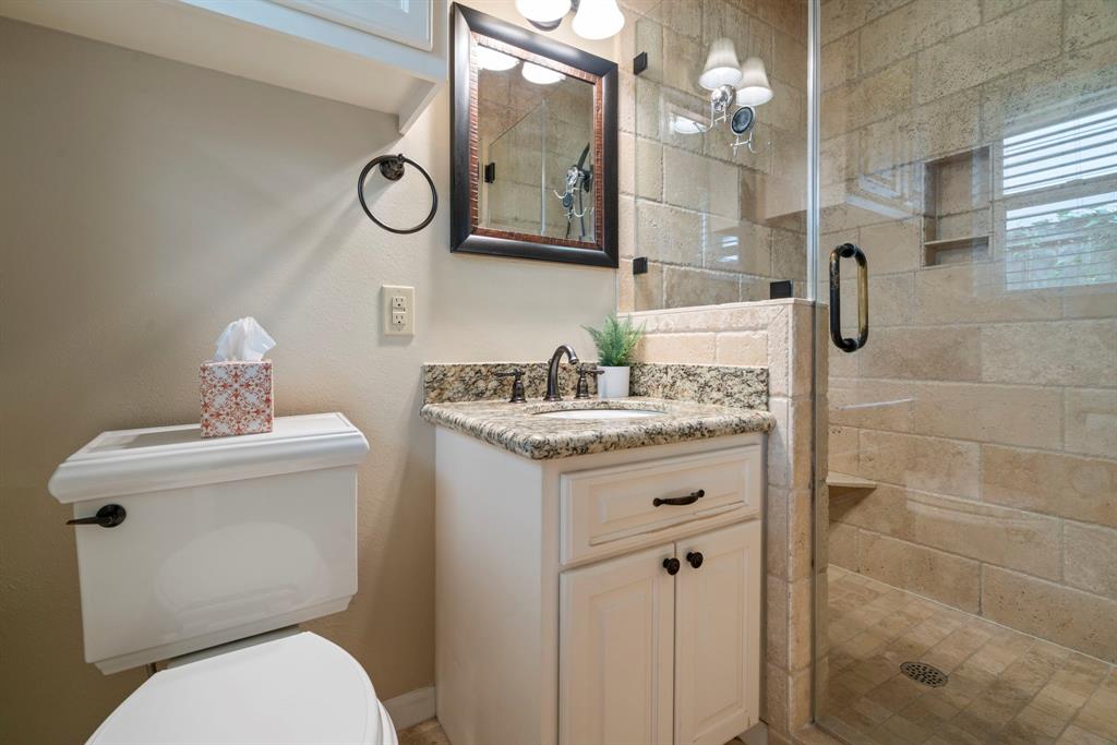 2407 Willowby Drive, Houston, Texas image 18