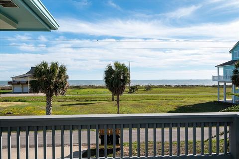 A home in Crystal Beach