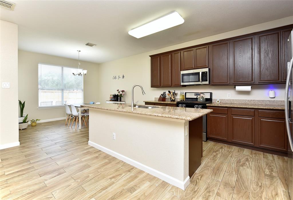3019 Park Springs Lane, Sugar Land, Texas image 14