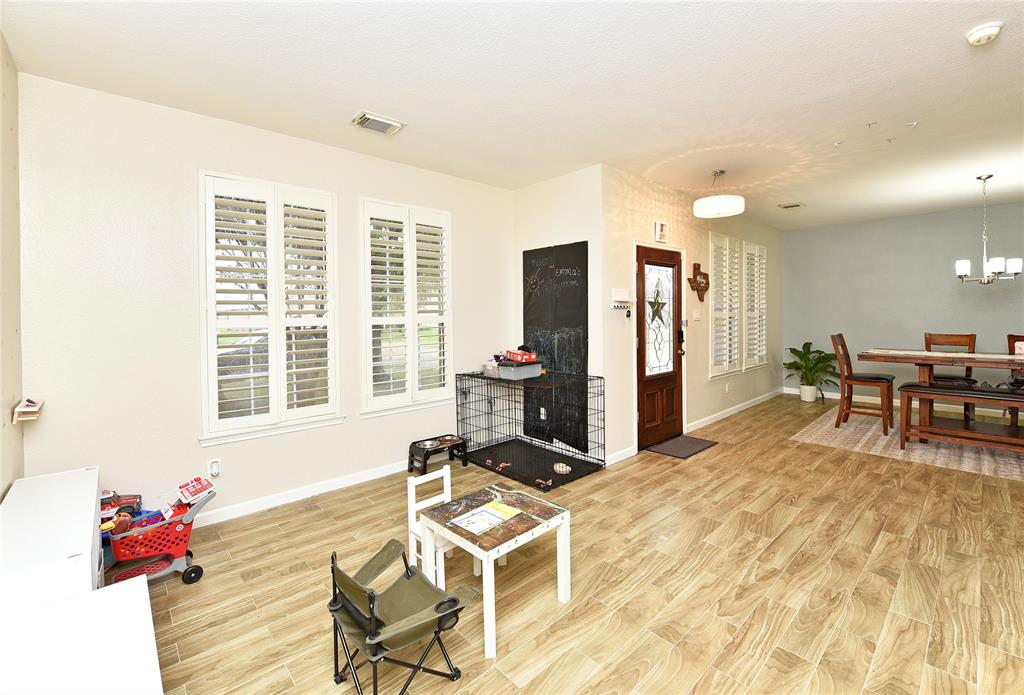 3019 Park Springs Lane, Sugar Land, Texas image 9