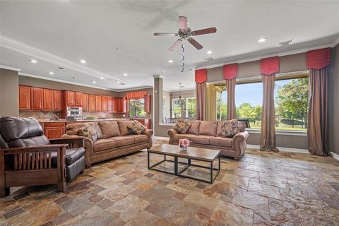 A home in Pearland