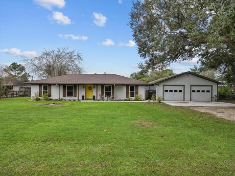 A home in Alvin