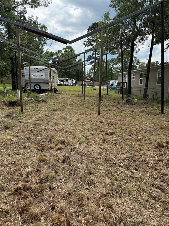 31 Acorn Lane Drive, Coldspring, Texas image 2