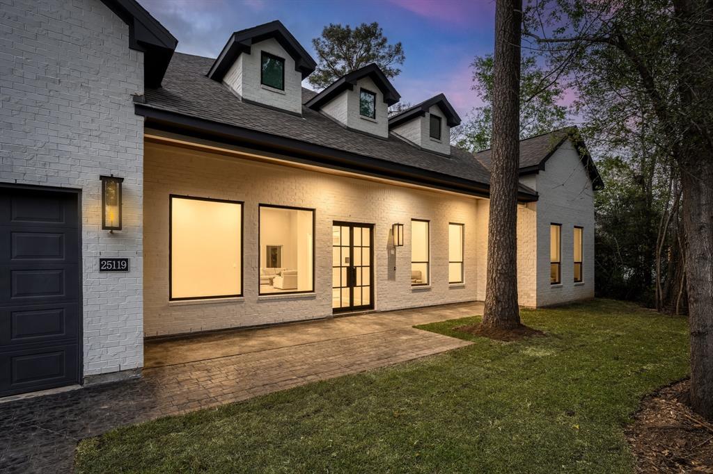 25119 Ashley Trace Court, Tomball, Texas image 3