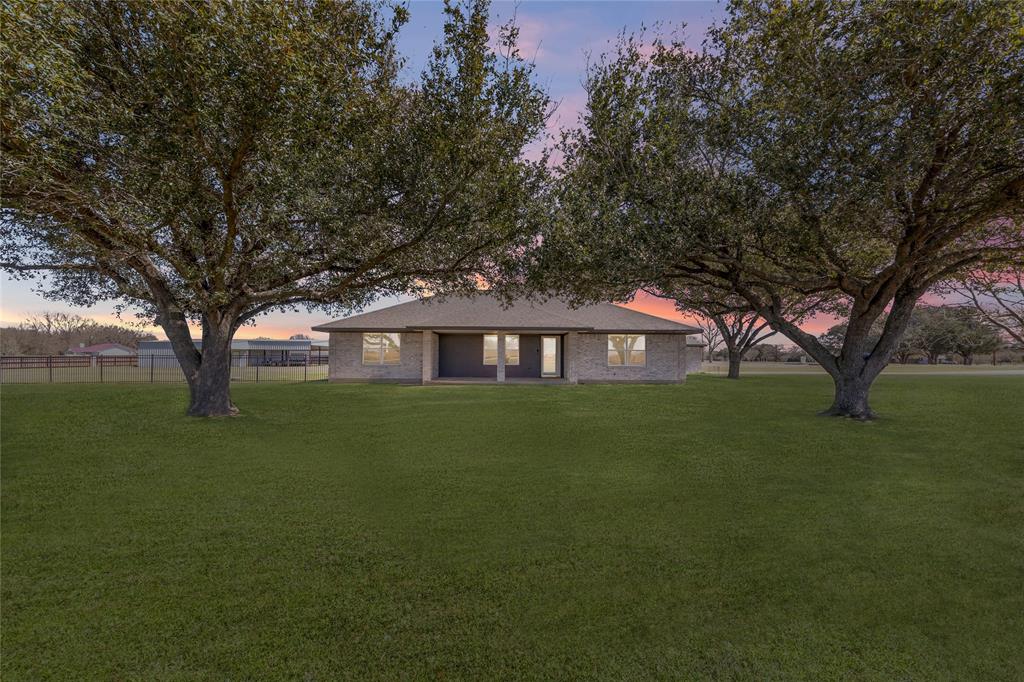 1796 Fawn Lake Drive, Bryan, Texas image 1
