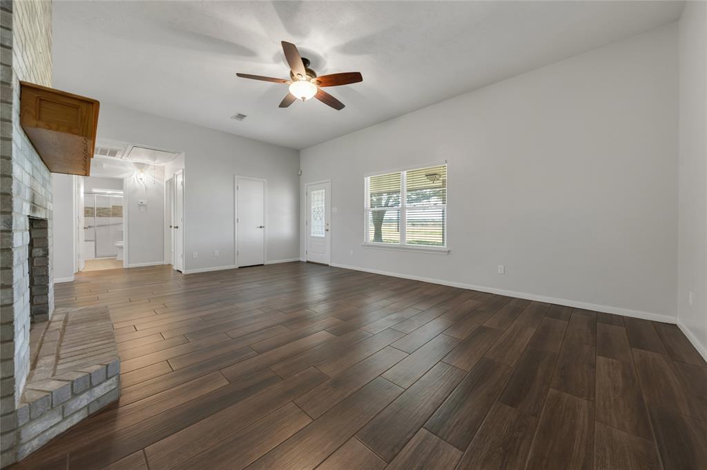 1796 Fawn Lake Drive, Bryan, Texas image 11