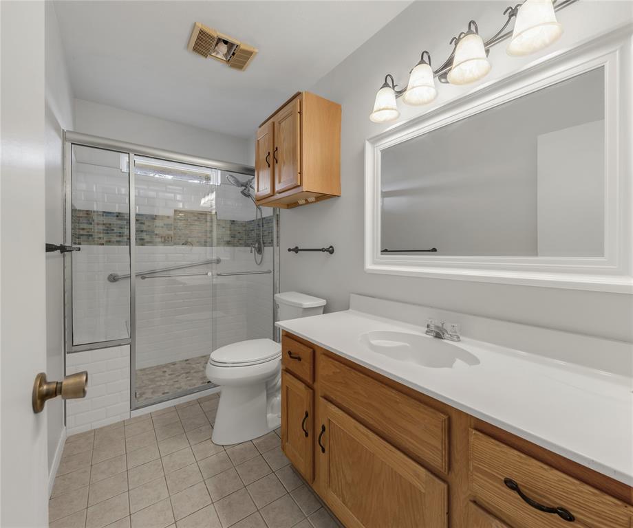 1796 Fawn Lake Drive, Bryan, Texas image 18