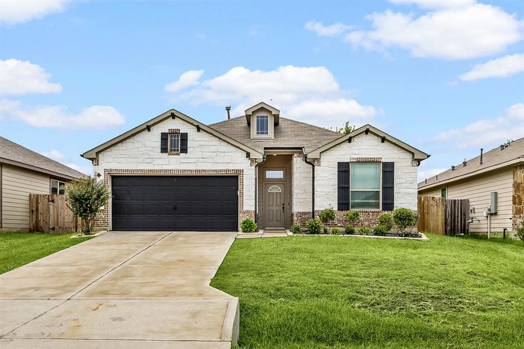 11323 Cora Lane