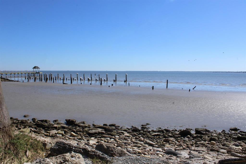 730 Todville Road, Seabrook, Texas image 6
