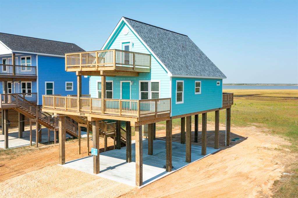 2031 Bluewater Highway, Surfside Beach, Texas image 2