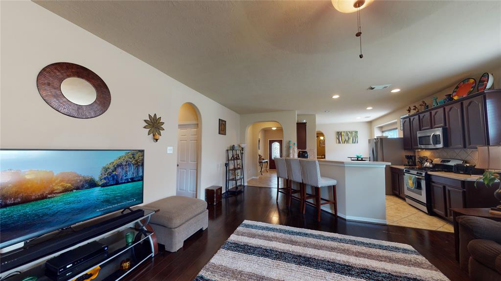 13112 Southern Way Lane, Pearland, Texas image 13