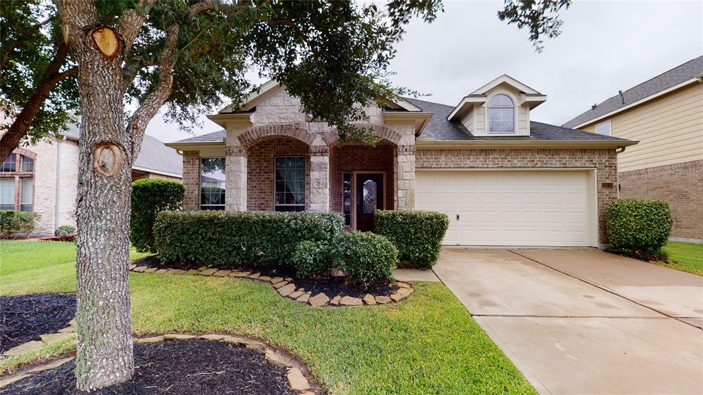 13112 Southern Way Lane, Pearland, Texas image 2