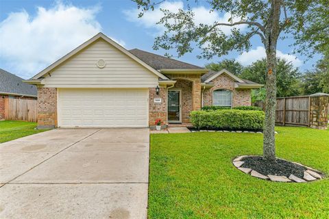 A home in Dickinson