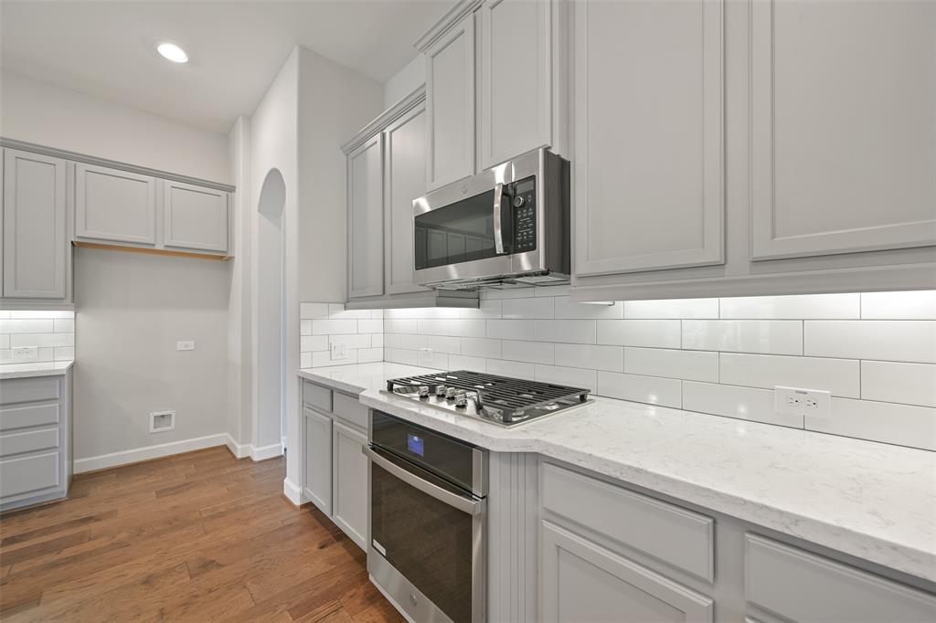 501 Stimpson Street, Baytown, Texas image 11