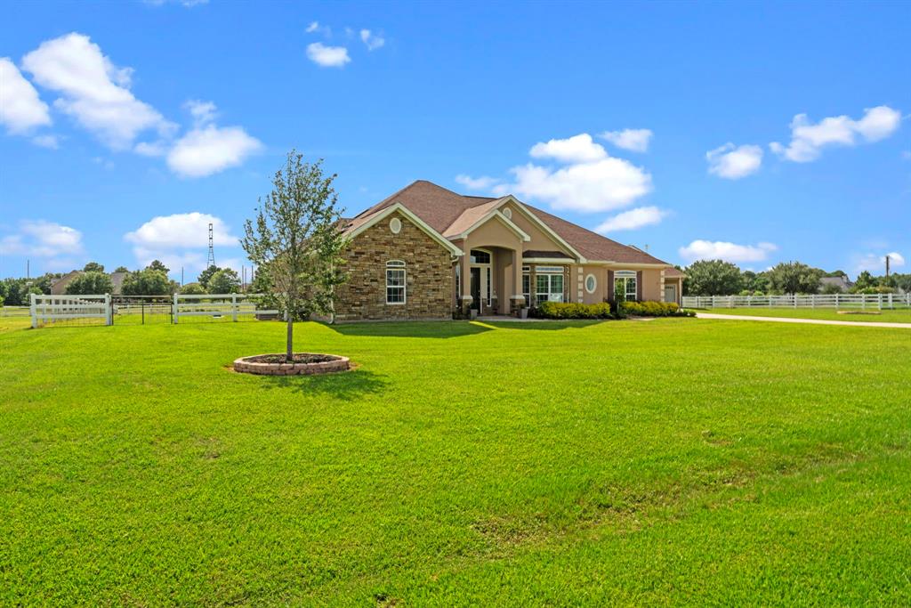 4627 Silhouette Drive