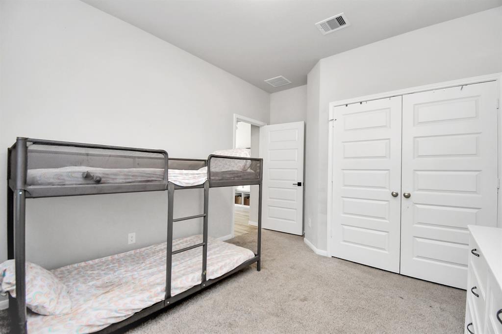 8419 Sunset Horizon Drive, Baytown, Texas image 23