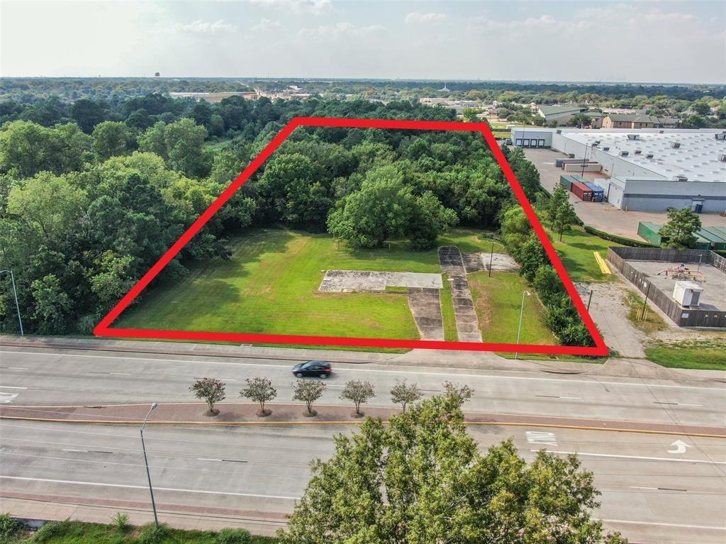 3302 Dixie Farm Road
