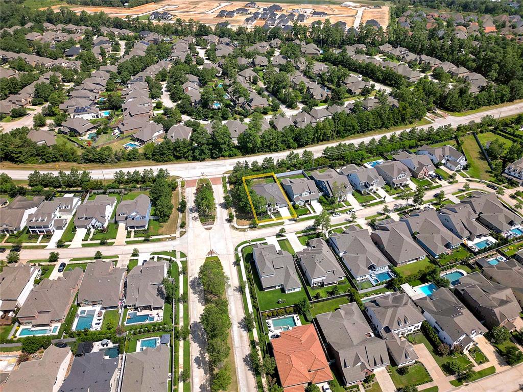 Spring, Texas 77389, United States, 5 Bedrooms Bedrooms, ,5 BathroomsBathrooms,Residential,Pending,35299