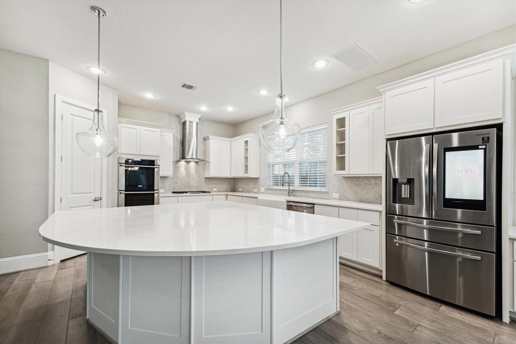 Spring, Texas 77389, United States, 5 Bedrooms Bedrooms, ,5 BathroomsBathrooms,Residential,Pending,35299